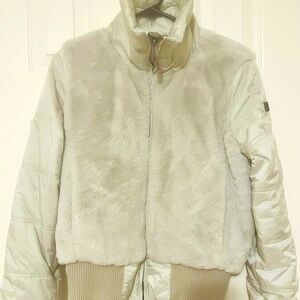 Brekka Designed in Italy puffer jacket